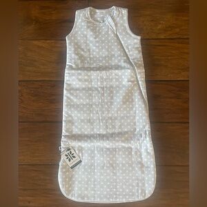 NWT Sweet Bamboo Star Print Sleep Sack Size 0-9M